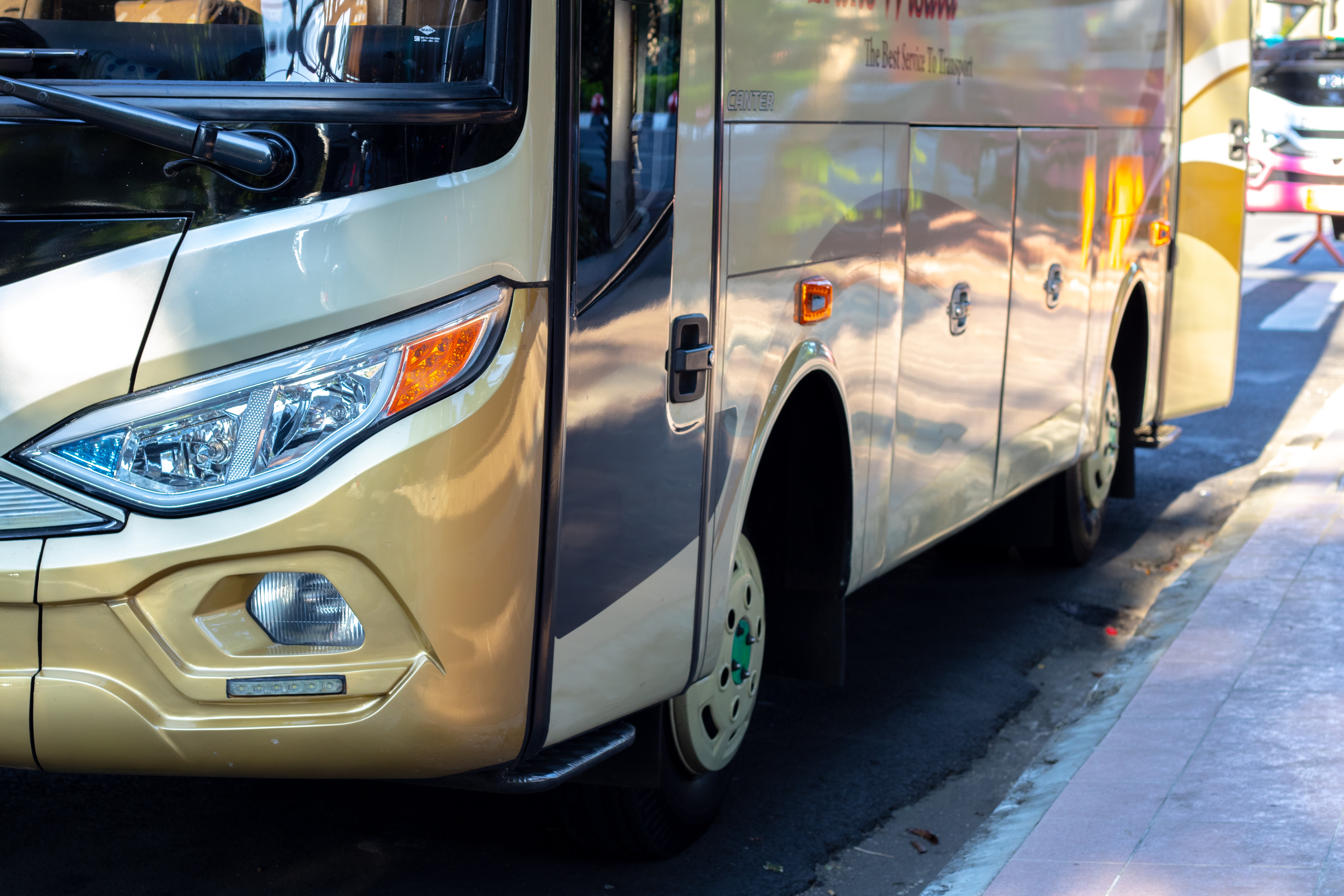 full-sized charter bus rentals